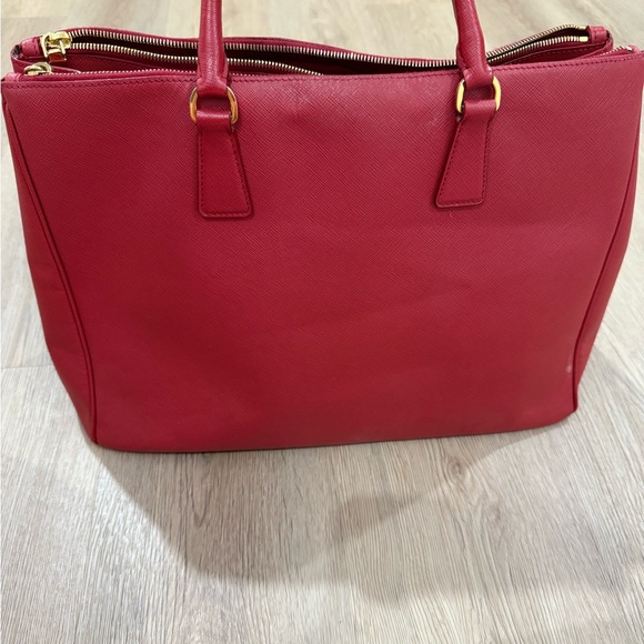 Prada Staffiano Red Leather - Picture 6 of 9